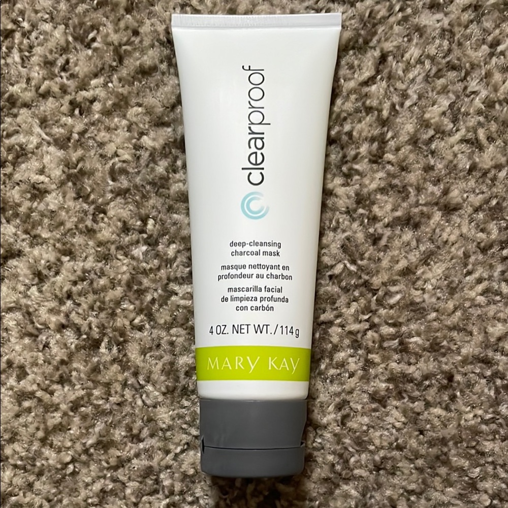 Mary Kay Clearproof Deep-Cleansing Charcoal Mask
